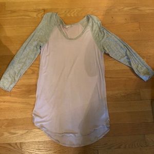 Aritzia Wilfred Free baseball shirt